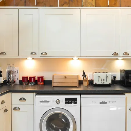 Sycamore * Cloughton